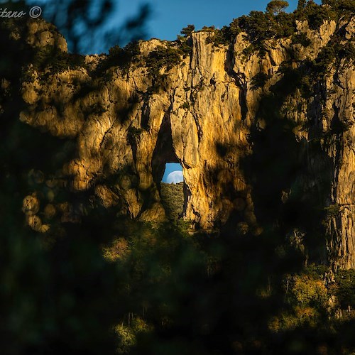 The moon<br />&copy; Fabio Fusco Positano