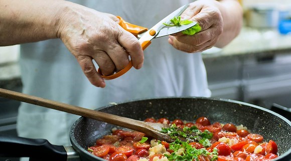 The tradition of “Pesce Fujuto”: Baccofurore’s recipe celebrates the flavors of the Amalfi Coast 